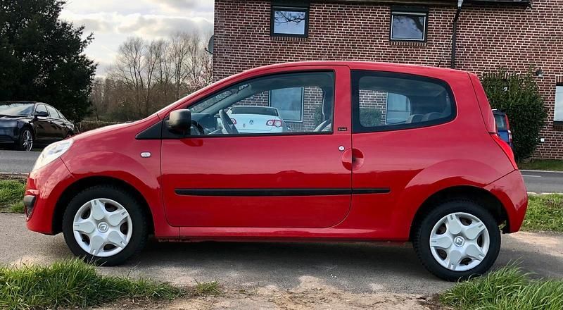 Gebraucht Renault Twingo 58 PS (42 kW) 2010 Rot Kleinwagen