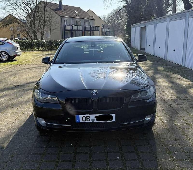 Gebraucht BMW 523 204 PS (150 kW) 2011 Schwarz Limousine