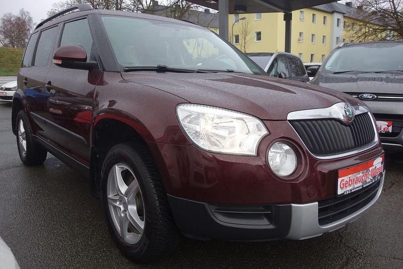 Gebraucht Skoda Yeti Plus Edition 105 PS (77 kW) 2012 Rot SUV