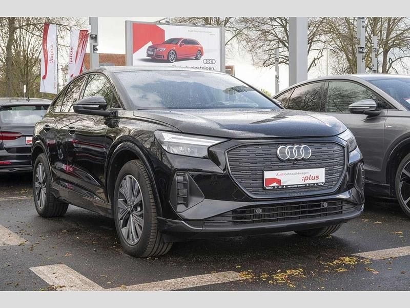 Gebraucht Audi Q4 e-tron 210 kW (286 PS) 2025 Mythosschwarz SUV