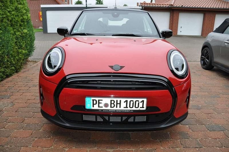 Gebraucht Mini Cooper Cabriolet Classic 136 PS (100 kW) 2023 Rot Cabrio