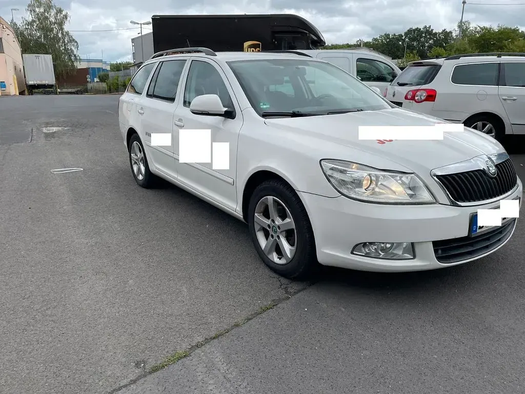 Gebraucht Skoda Octavia 110 PS (80 kW) 2012 Weiß Limousine