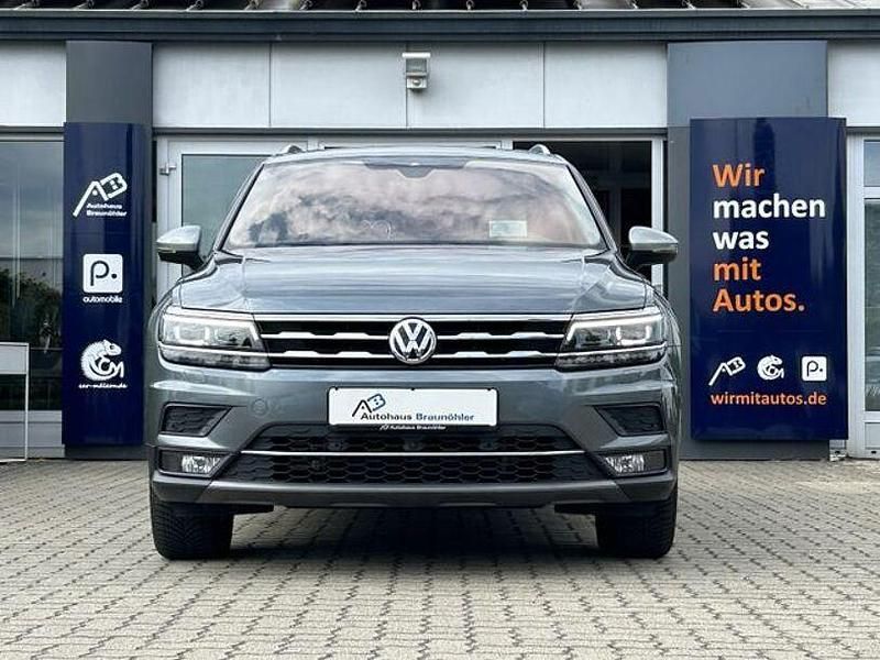 Platinum grey Gebraucht 2021 VW Tiguan Allspace Highline SUV | 31.950 € (Guter Preis) - Bild 1/4