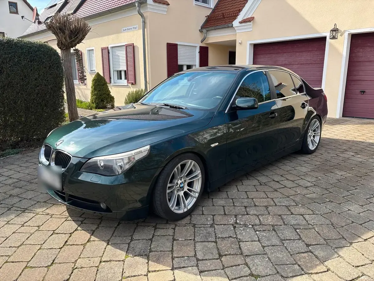 Gebraucht BMW 523 177 PS (130 kW) 2005 Andere farben Limousine