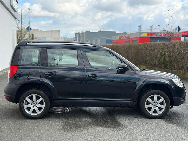 Gebraucht Skoda Yeti 105 PS (77 kW) 2012 Schwarz SUV