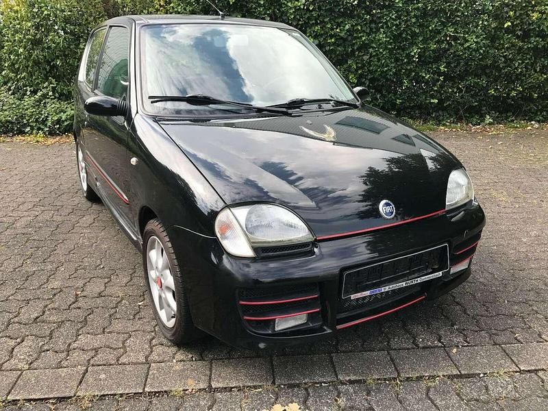 Gebraucht Fiat Seicento 54 PS (39 kW) 2002 Schwarz Kleinwagen