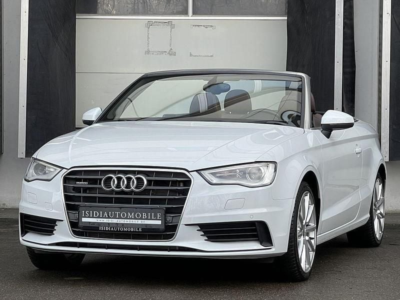 Gebraucht Audi A3 Cabriolet Attraction 220 PS (161 kW) 2015 Glacier white Cabrio