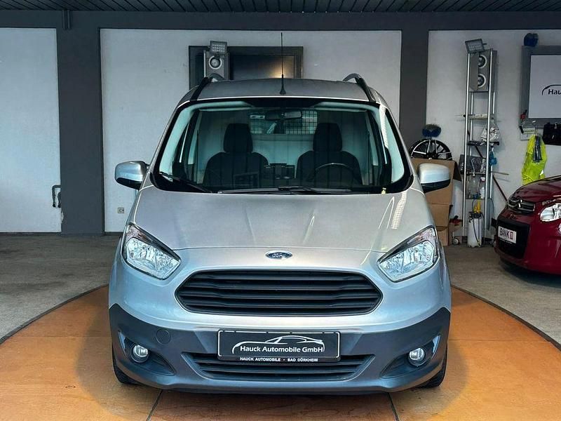 Gebraucht Ford Transit Trend 101 PS (74 kW) 2017 Grau Van / Kleinbus