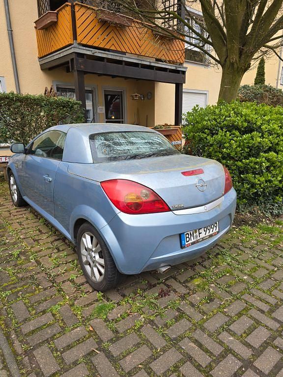 Gebraucht Opel Tigra 125 PS (91 kW) 2006 Blau Cabrio