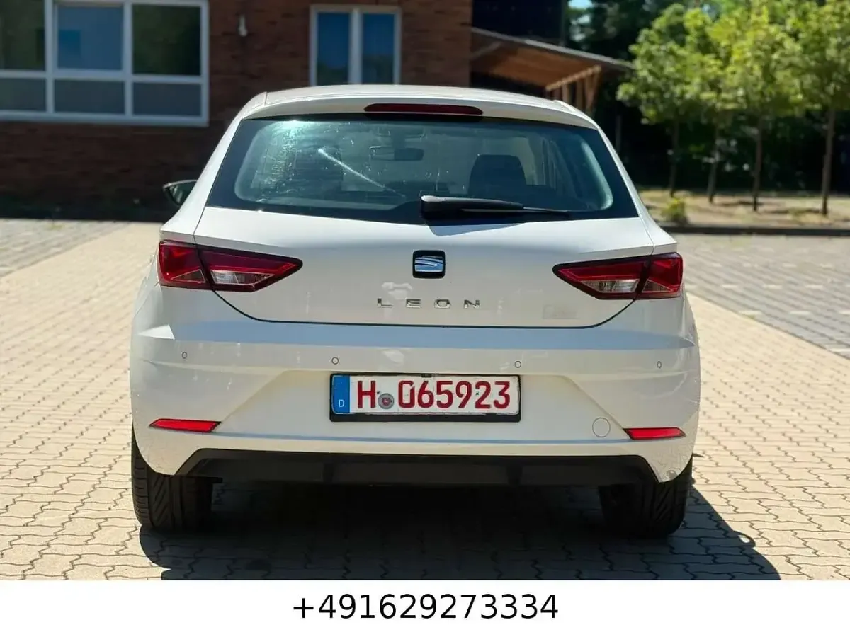 Gebraucht Seat Leon Style 116 PS (85 kW) 2020 Weiß Limousine