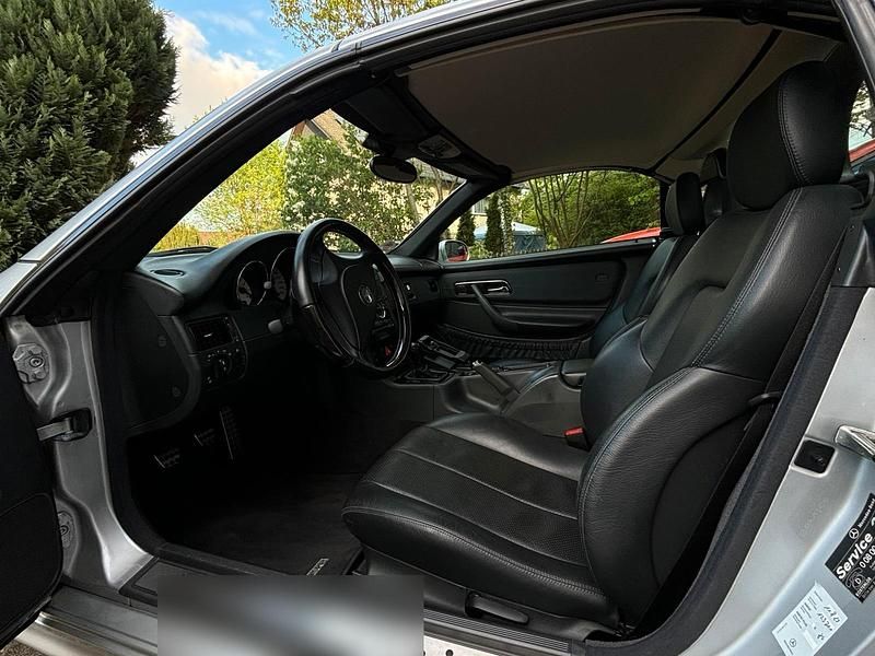 Gebraucht Mercedes SLK200 163 PS (119 kW) 2001 Silber Cabrio