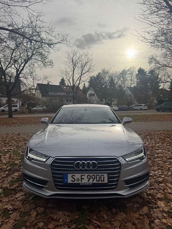 Silber Gebraucht 2016 Audi A7 Sportback Ambiente Kleinwagen | 15.900 € (Guter Preis) - Bild 1/4