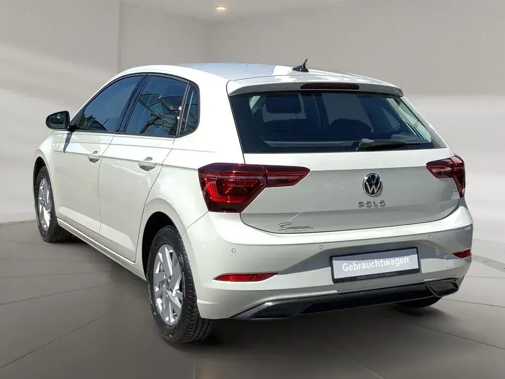 Gebraucht VW Polo Style 95 PS (69 kW) 2023 Grau Kleinwagen