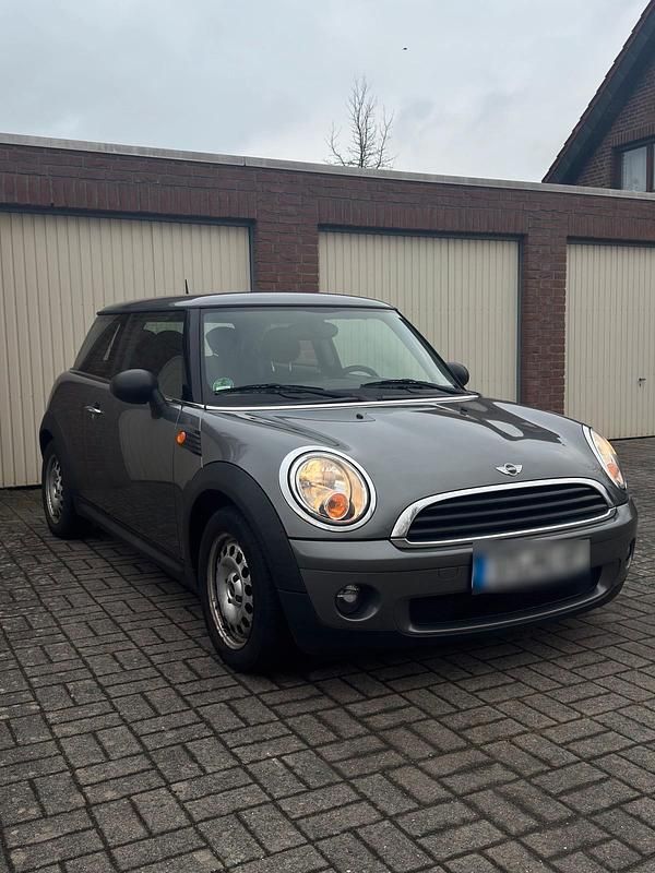 Gebraucht Mini Cooper 95 PS (69 kW) 2010 Grau Kleinwagen