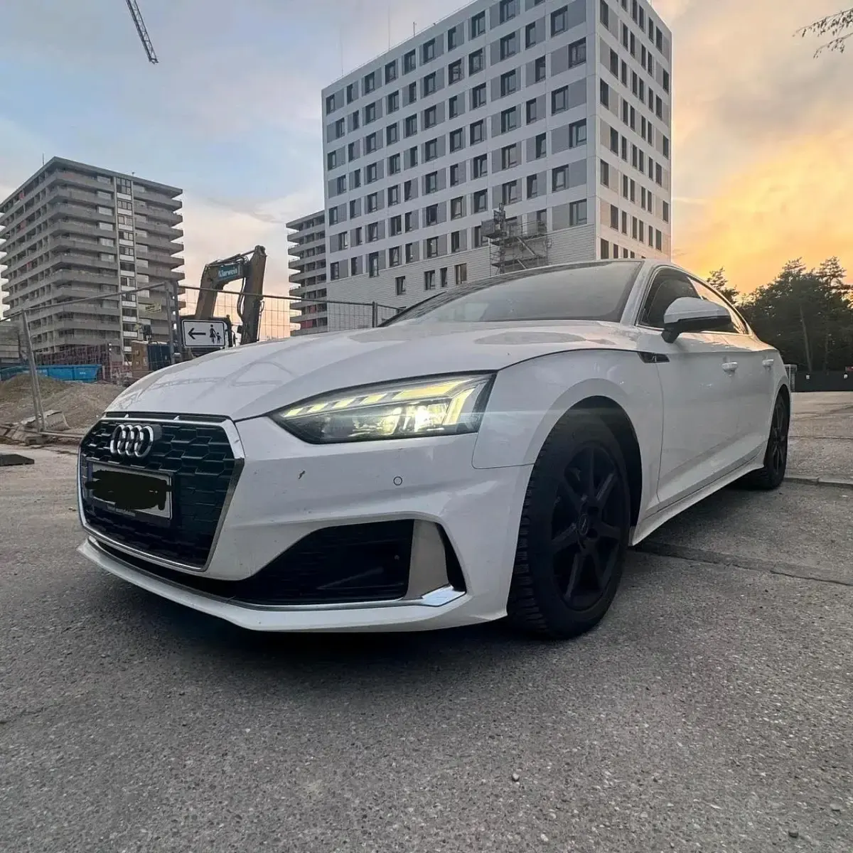 Gebraucht Audi A5 S-Line 204 PS (150 kW) 2021 Weiß Coupé