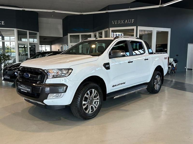 Weiß Gebraucht 2017 Ford Ranger Wildtrack Abholung | 28.910 € (Fairer Preis) - Bild 1/4