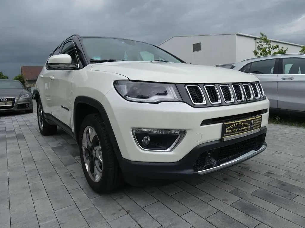 Gebraucht Jeep Compass Limited 170 PS (125 kW) 2019 Pearl white tricoat SUV