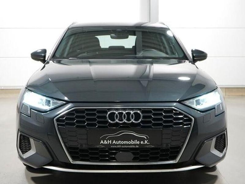 Gebraucht Audi A3 Advanced 150 PS (110 kW) 2021 Grau Limousine