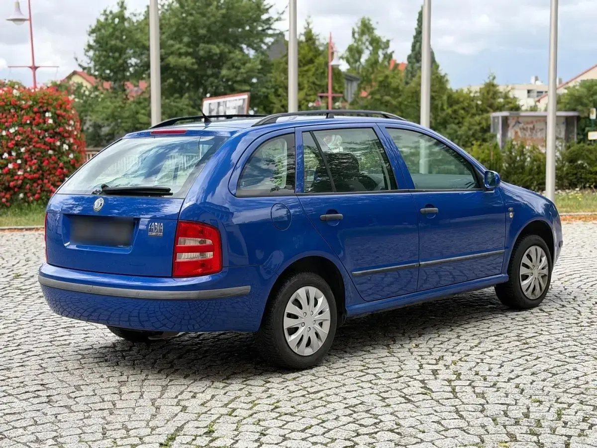 Gebraucht Skoda Fabia 75 PS (55 kW) 2001 Blau Kombi