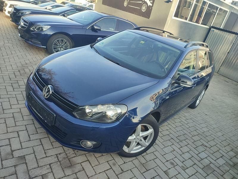 Gebraucht VW Golf VII Match 105 PS (77 kW) 2013 Blau Kombi