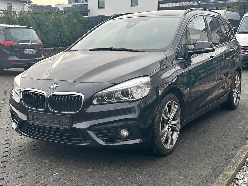 Gebraucht BMW 216 Gran Tourer Sport Line 116 PS (85 kW) 2016 Schwarz Van / Kleinbus