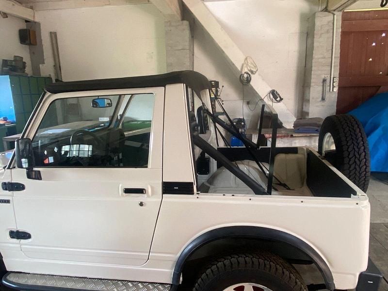 Second-hand Suzuki Samurai 45 CP (33 kW) 1988 Alb SUV