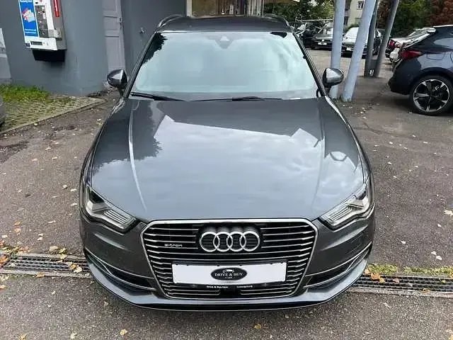 Gebraucht Audi e-tron Ambition 102 PS (75 kW) 2016 Grau