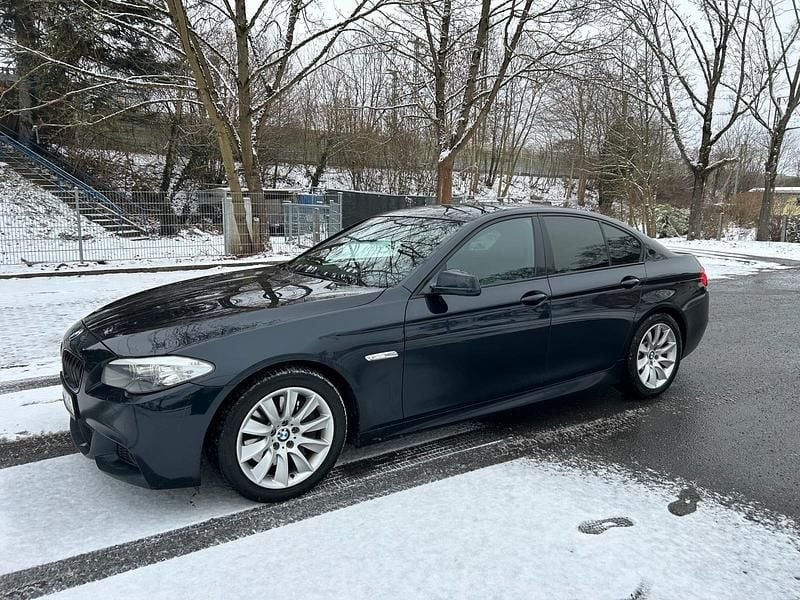 Schwarz Gebraucht 2010 BMW 535 M Sport Limousine | 11.500 € (Fairer Preis) - Bild 1/4
