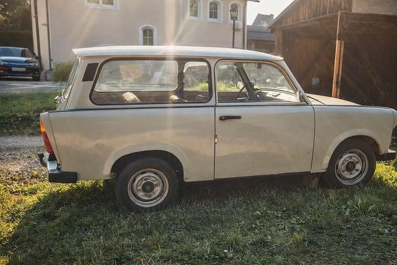 Gebraucht Trabant 601 26 PS (19 kW) 1986 Andere farben Kombi