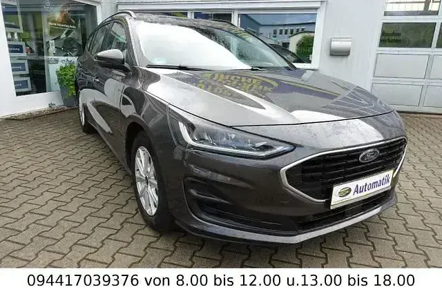 Gebraucht Ford Focus Cool & Connect 120 PS (88 kW) 2022 Grau Limousine