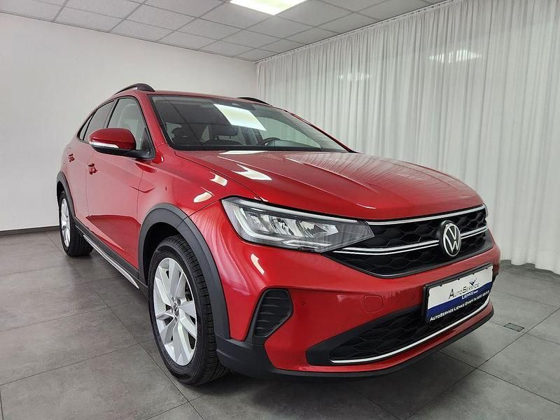 Gebraucht VW Taigo S 110 PS (80 kW) 2023 Rot SUV