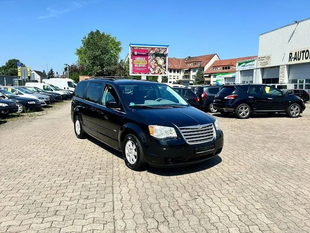 Gebraucht Chrysler Voyager 193 PS (141 kW) 2008 Schwarz Van / Kleinbus