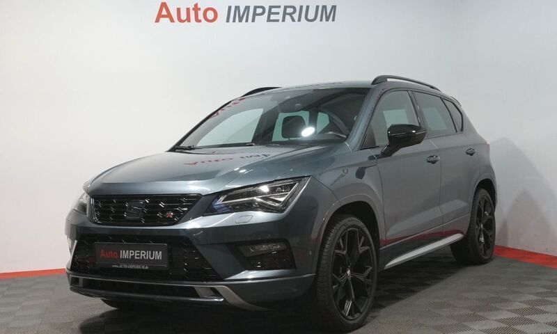Grau Gebraucht 2020 Seat Ateca 4Drive SUV | 29.990 € (Teuer) - Bild 1/4