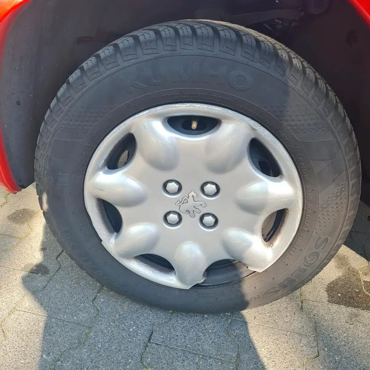 Gebraucht Peugeot 106 60 PS (44 kW) 2003 Rot Kleinwagen