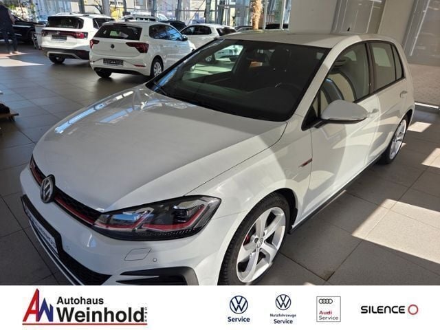 Weiß Gebraucht 2018 VW Golf VII GTI Limousine | 16.480 € (Guter Preis) - Bild 1/4