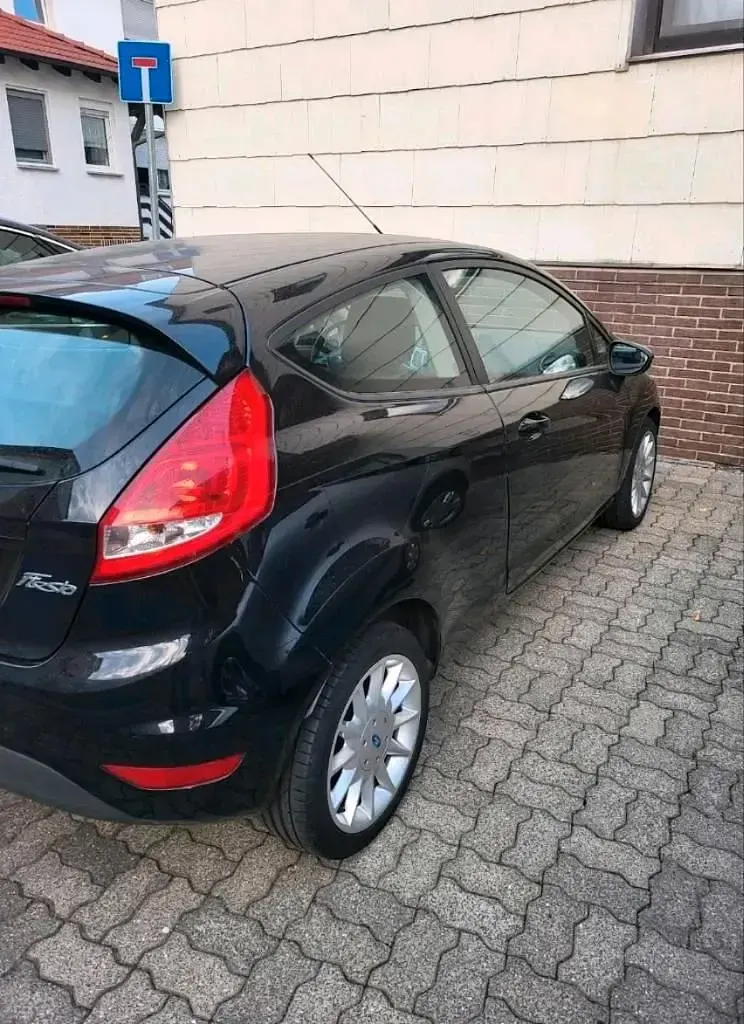 Gebraucht Ford Fiesta 100 PS (73 kW) 2009 Schwarz Kleinwagen