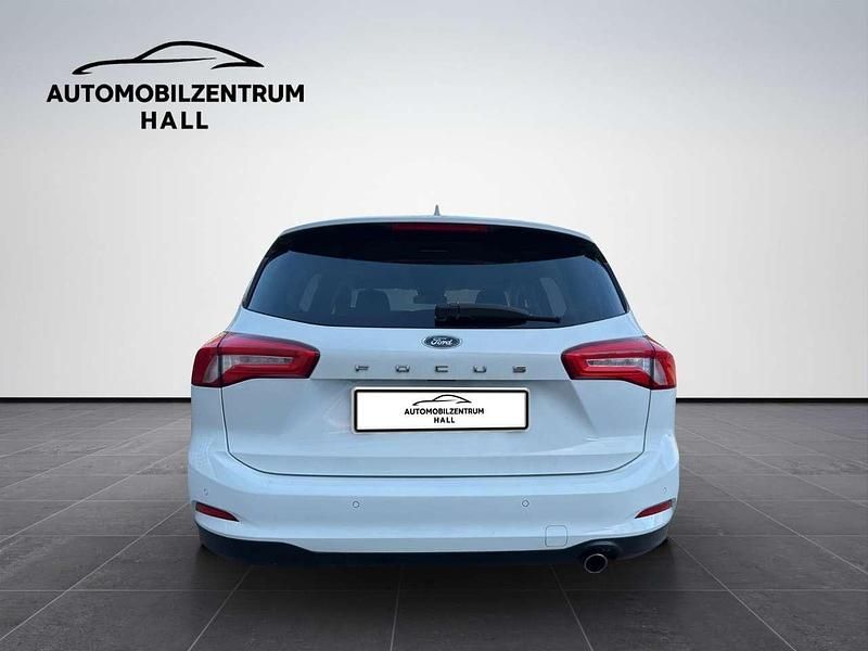 Gebraucht Ford Focus Cool & Connect 120 PS (88 kW) 2018 Weiß Kombi