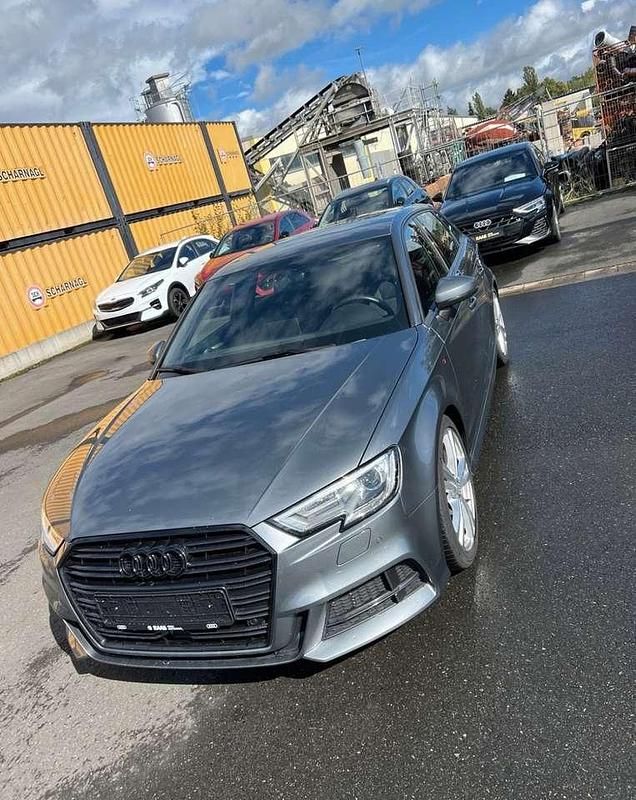 Gebraucht 2019 Audi A3 Ambiente Limousine | 14.000 € (Superpreis) - Bild 1/4