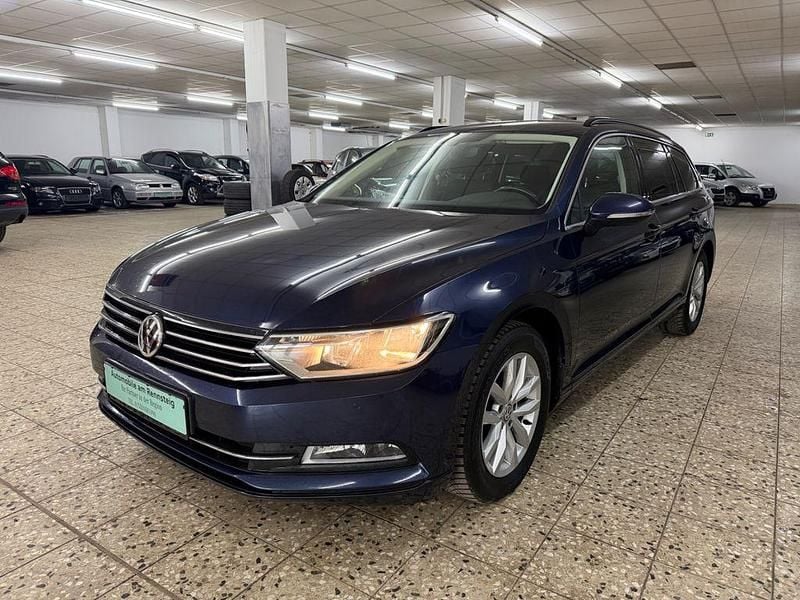 Gebraucht VW Passat 150 PS (110 kW) 2017 Blau Limousine