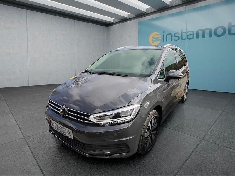Gebraucht VW Touran 150 PS (110 kW) 2024 Grau Van / Kleinbus