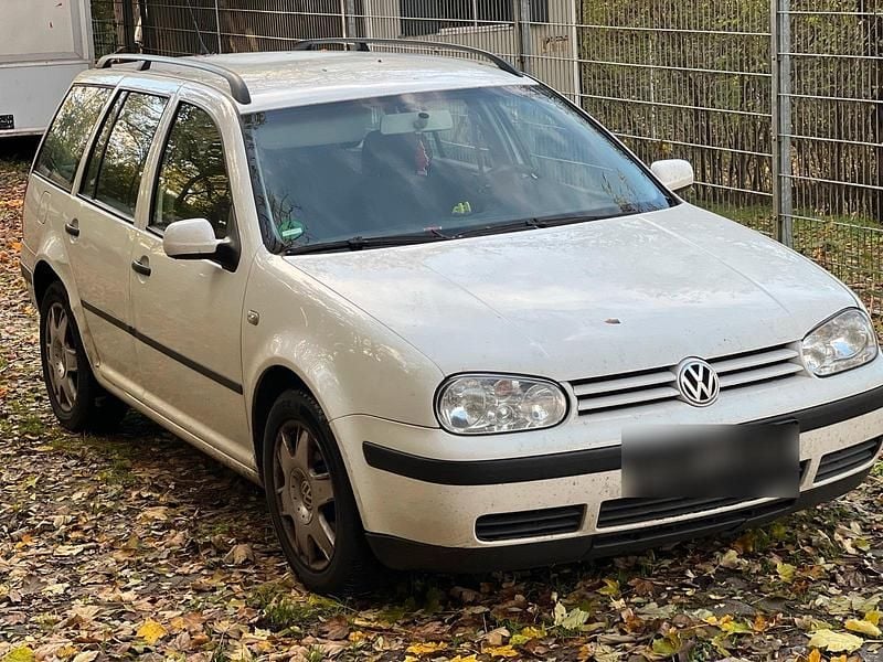 Weiß Gebraucht 2003 VW Golf IV Kombi | 599 € (Superpreis) - Bild 1/4