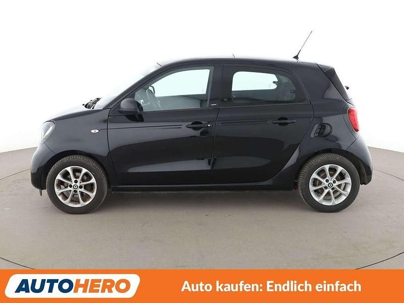 Gebraucht Smart ForFour Basis 90 PS (66 kW) 2018 Schwarz Kleinwagen