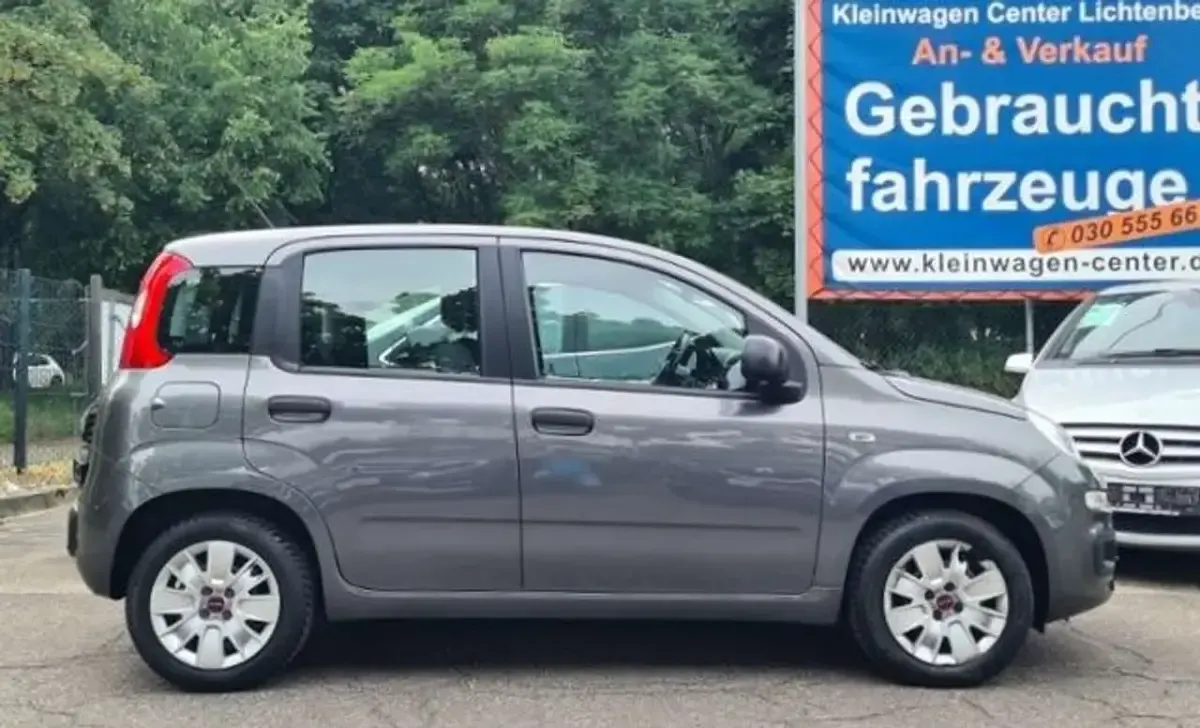 Gebraucht Fiat Panda Easy 69 PS (50 kW) 2017 Grau Kleinwagen