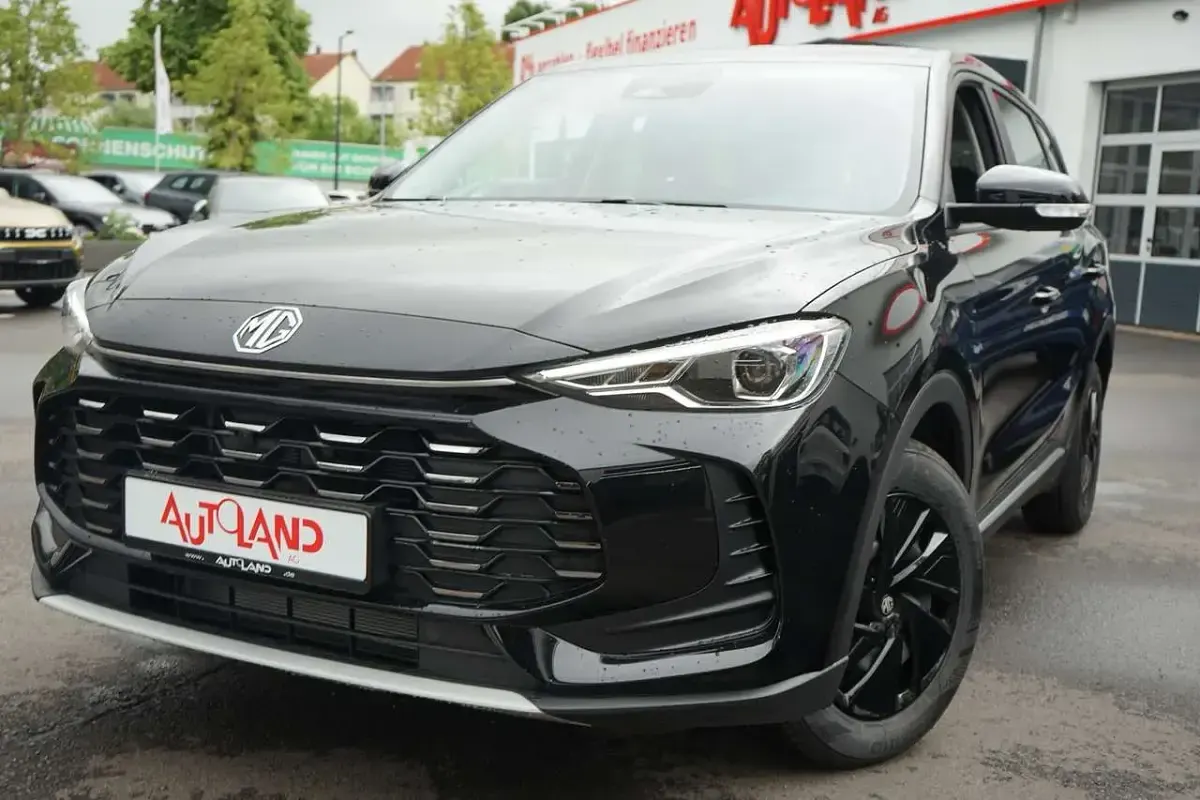 Neu MG ZS 197 PS (144 kW) 2026 Schwarz SUV