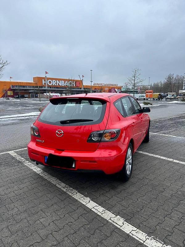 Gebraucht Mazda 3 105 PS (77 kW) 2006 Rot Kleinwagen