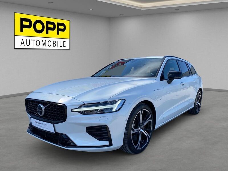 Weiß Gebraucht 2024 Volvo V60 Plus Kombi | 43.850 € (Etwas zu teuer) - Bild 1/4