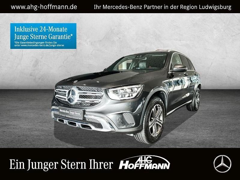 Grau Gebraucht 2021 Mercedes GLC300e Exclusive SUV | 33.920 € (Fairer Preis) - Bild 1/4