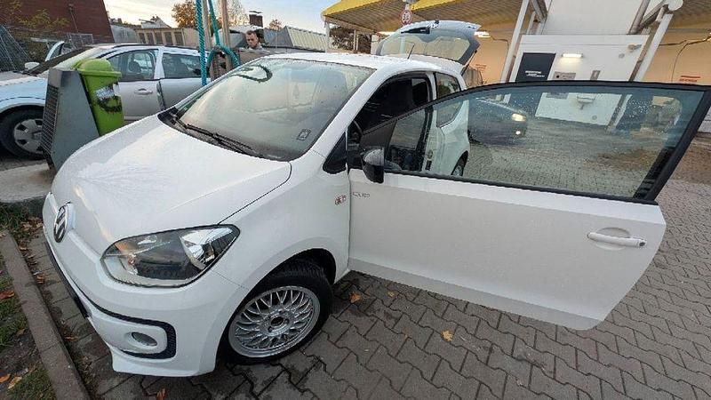 Gebraucht VW up! Cup 60 PS (44 kW) 2014 Weiß Kleinwagen