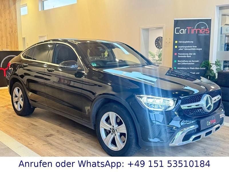 Gebraucht Mercedes GLC220 194 PS (142 kW) 2020 Schwarz/baltic black Coupé