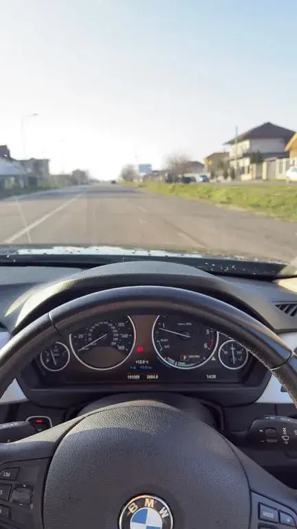 Używany BMW 320 Efficient Dynamics 163 KM (119 kW) 2015 Czarny Kombi